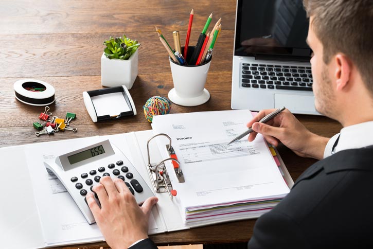 کارشناس حسابدار خانم در سپنتا ارتباط
